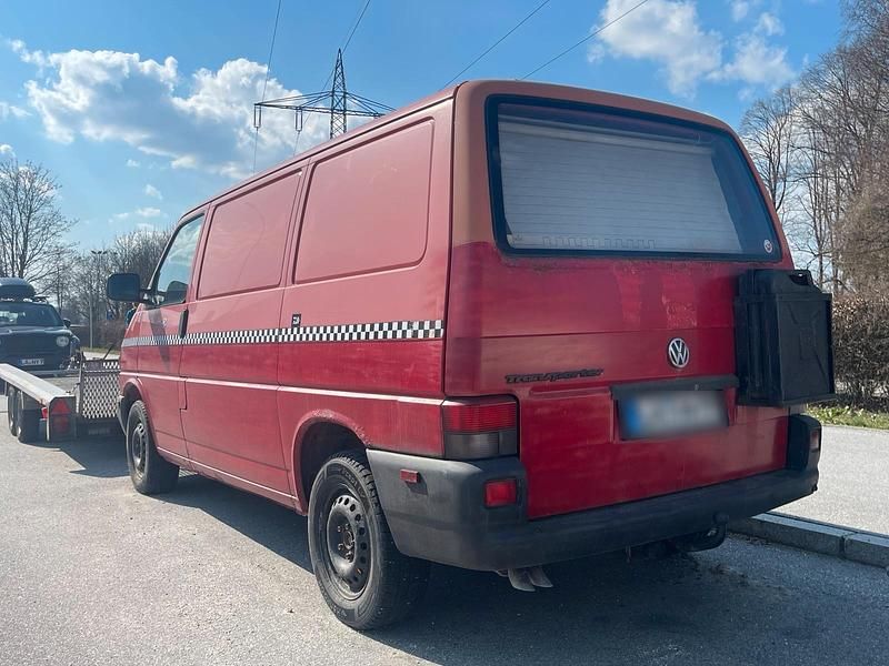 Gebraucht VW Transporter 102 PS (75 kW) 1999 Rot Van