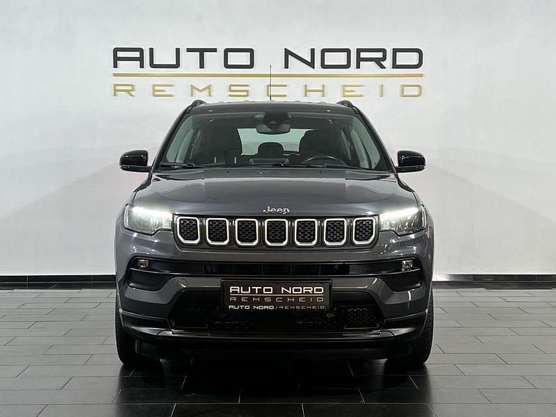 Gebraucht Jeep Compass Longitude 150 PS (110 kW) 2021 Grau SUV