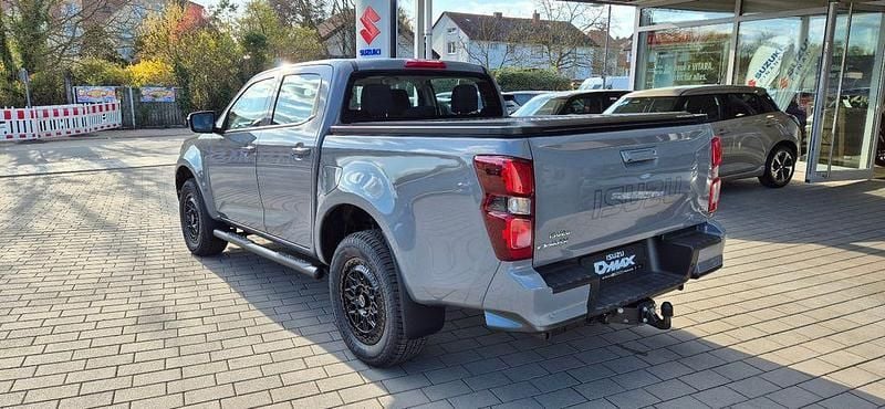 Neu Isuzu D-Max 163 PS (119 kW) 2026 Grau Pickup