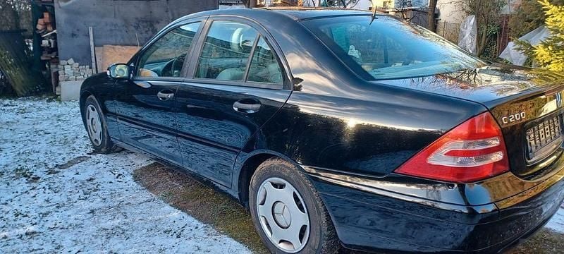 Gebraucht Mercedes 200 163 PS (119 kW) 2002 Blau Limousine