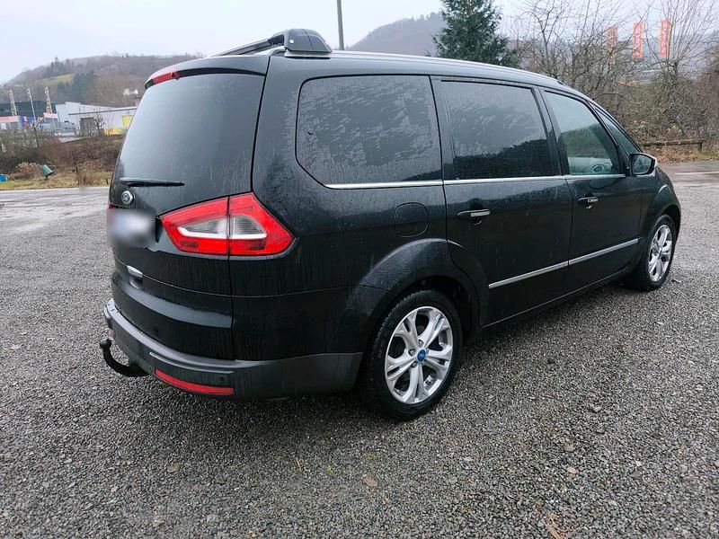 Gebraucht Ford Galaxy Titanium 200 PS (147 kW) 2011 Schwarz Van / Kleinbus