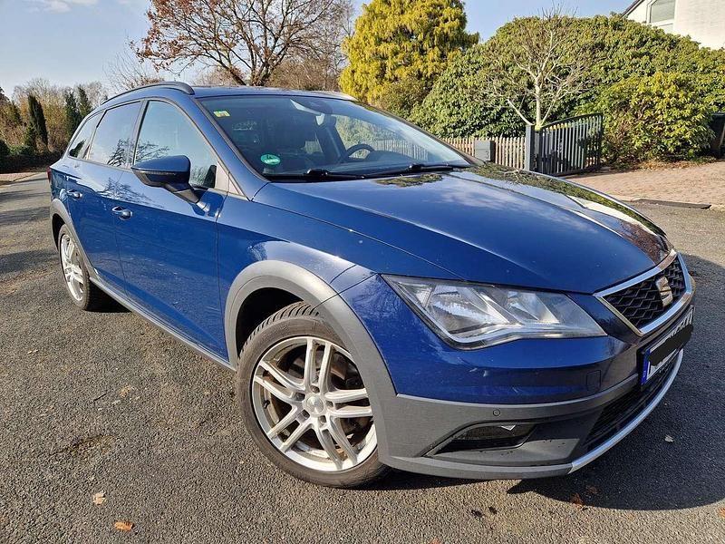 Gebraucht Seat Leon X-Perience 184 PS (135 kW) 2017 Blau Kombi
