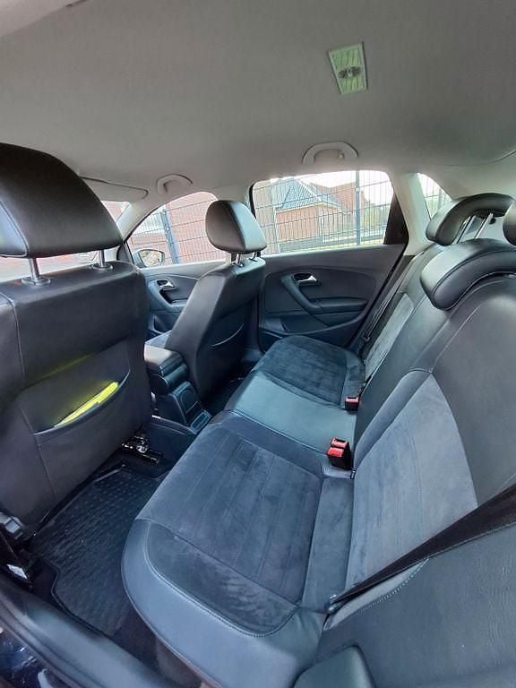 Gebraucht VW Polo Cross 105 PS (77 kW) 2012 Schwarz Kleinwagen