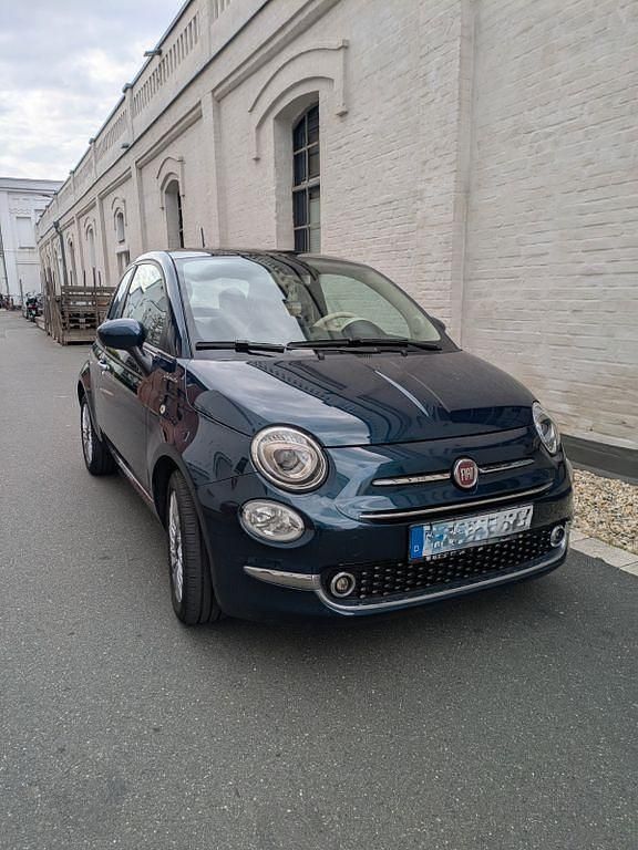 Blau Gebraucht 2022 Fiat 500 Dolcevita Kleinwagen | 8.850 € (Superpreis) - Bild 1/4