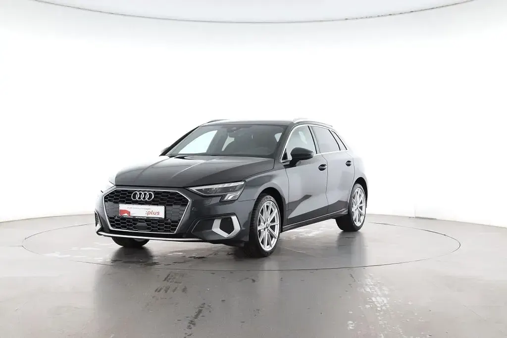 Gebraucht Audi A3 Advanced Plus 150 PS (110 kW) 2024 Manhattangrau Limousine