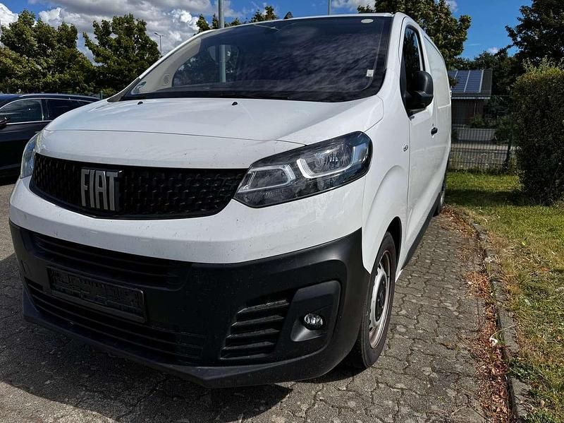 Weiß Gebraucht 2022 Fiat Scudo Van / Kleinbus | 14.900 € (Guter Preis) - Bild 1/4