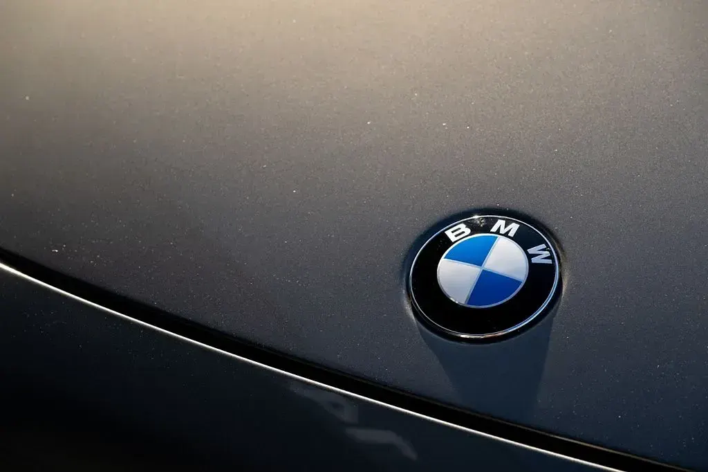 Gebraucht BMW Z8 Sport Line 400 PS (294 kW) 2002 Grau Cabrio