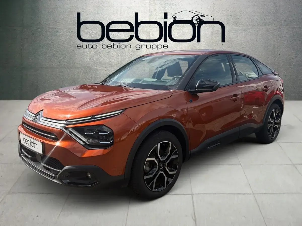 Gebraucht Citroën e-C4 Feel 100 kW (136 PS) 2022 Lackierung puls orange/typ aus Limousine