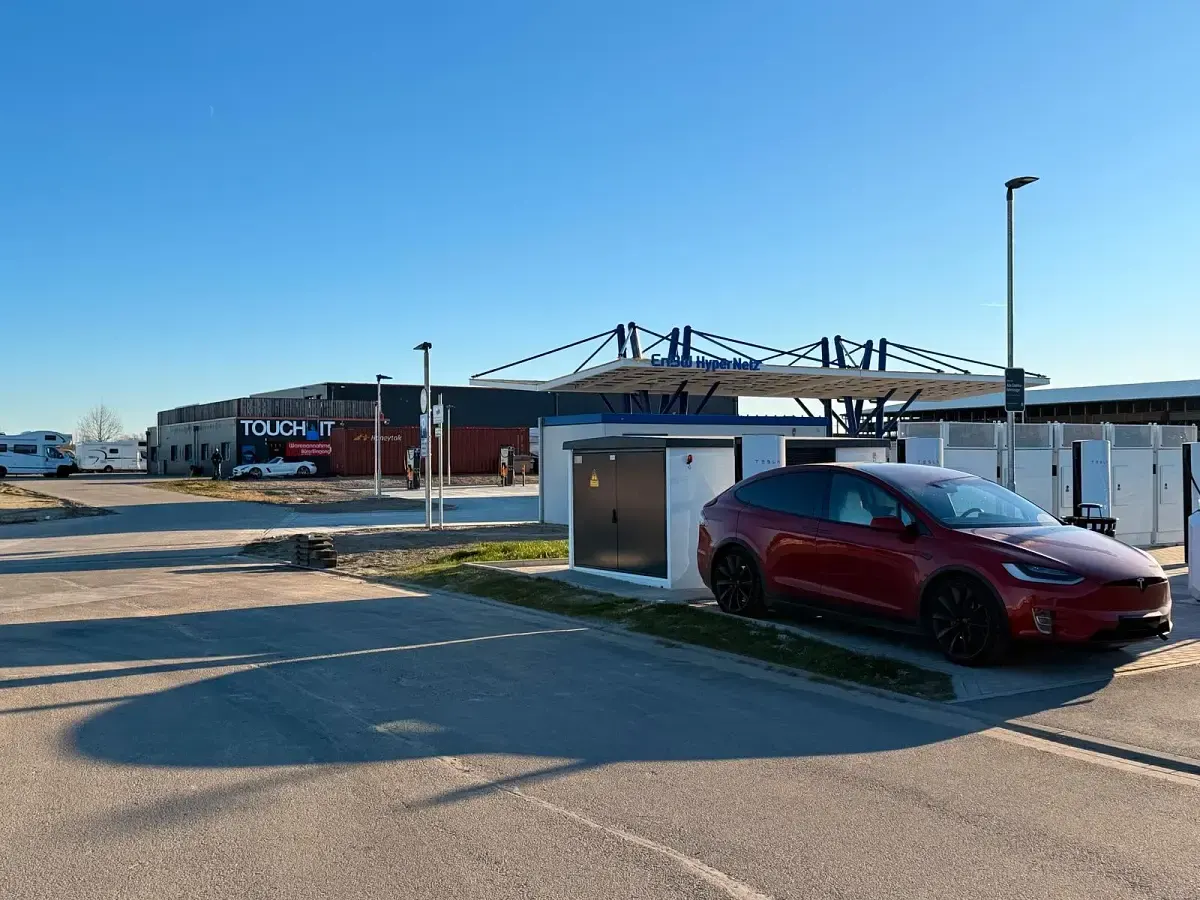 Gebraucht Tesla Model X 567 kW (772 PS) 2016 Rot SUV