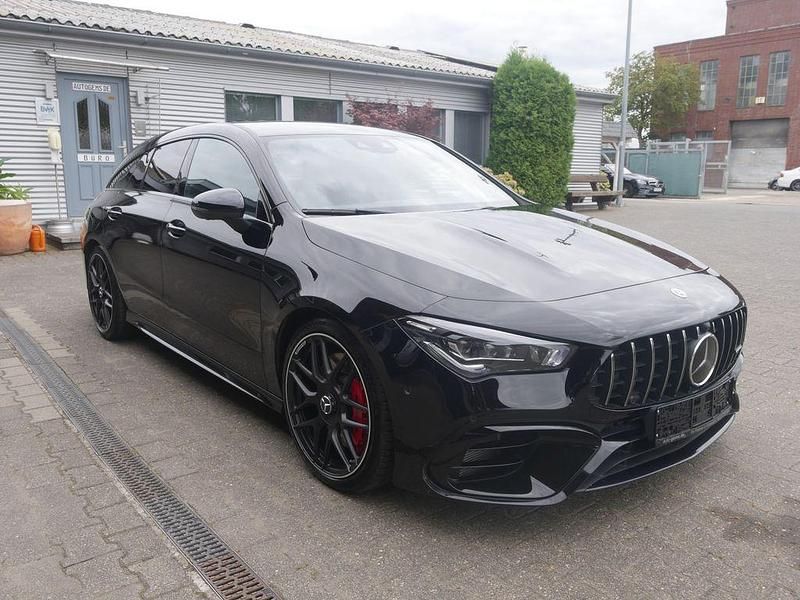 Schwarz Gebraucht 2023 Mercedes CLA45 AMG AMG Limousine | 48.950 € (Superpreis) - Bild 1/4