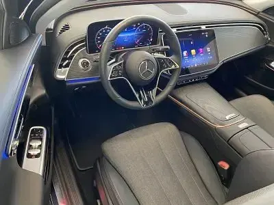 Gebraucht Mercedes E220 Advanced 197 PS (144 kW) 2025 Lack obsidianschwarz Limousine