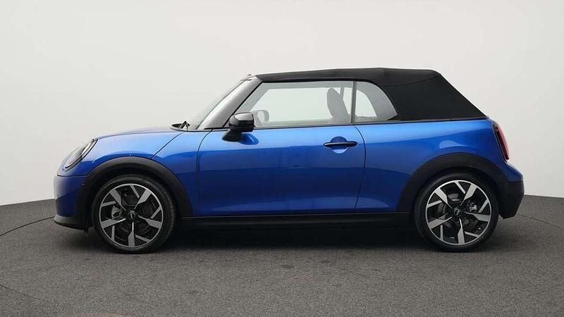 Gebraucht Mini Cooper Cabriolet Favoured 163 PS (119 kW) 2025 Blau Cabrio