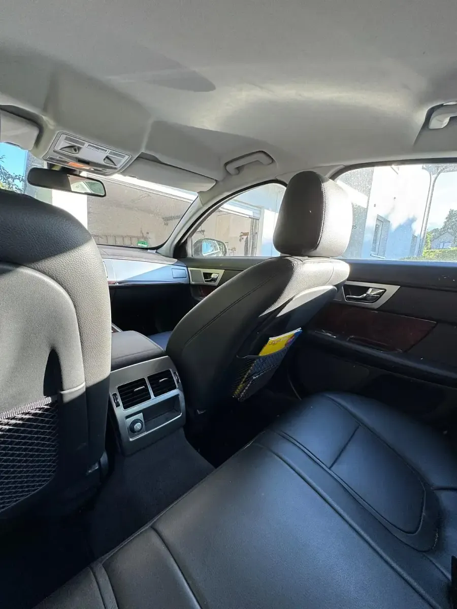 Gebraucht Jaguar XF 190 PS (139 kW) 2012 Schwarz Limousine