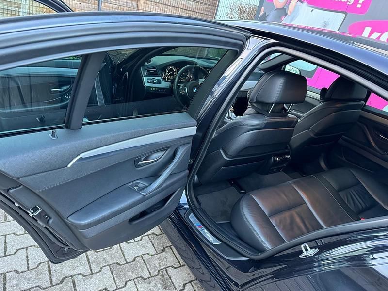 Gebraucht BMW M550 381 PS (280 kW) 2014 Schwarz Limousine