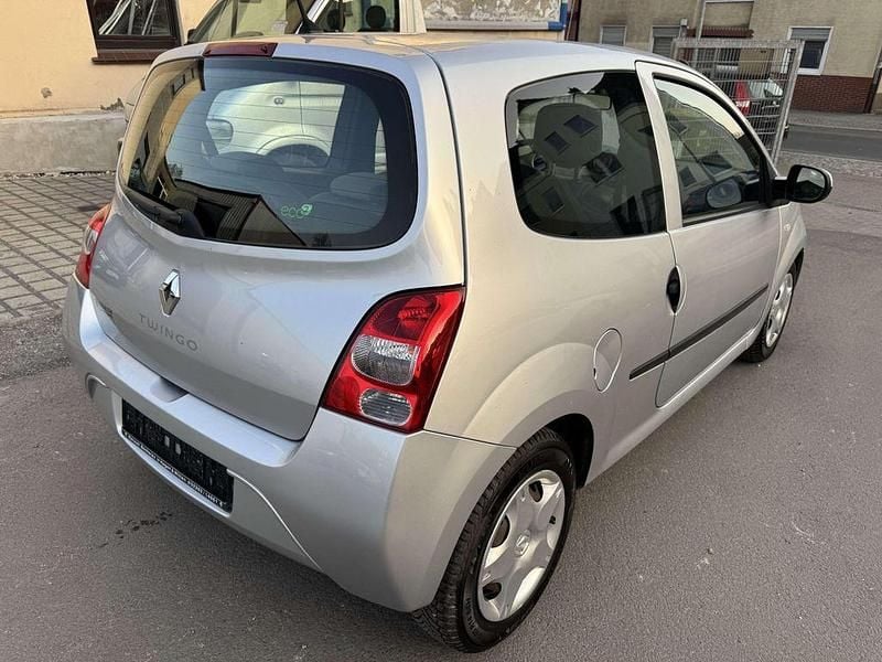Gebraucht Renault Twingo 76 PS (55 kW) 2010 Grau Kleinwagen