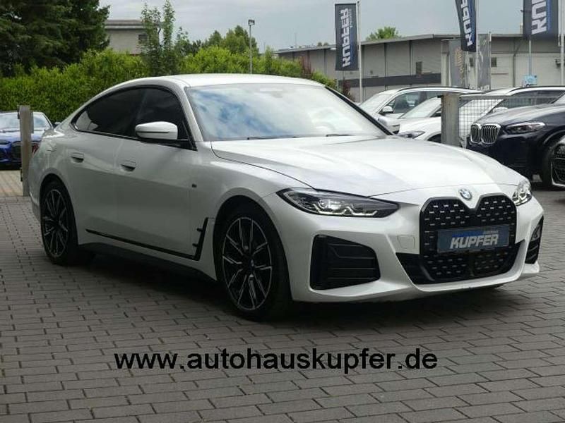 Gebraucht BMW 420 M Sport 190 PS (139 kW) 2023 Mineralweiss Coupé