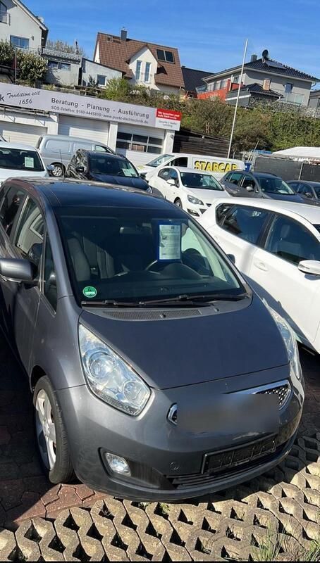 Grau Gebraucht 2011 Kia Venga Kleinwagen | 3.499 € (Guter Preis) - Bild 1/4