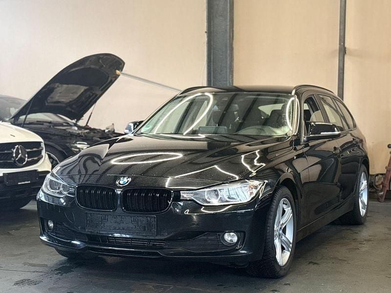 Gebraucht BMW 320 Comfort Edition 184 PS (135 kW) 2013 Schwarz Kombi