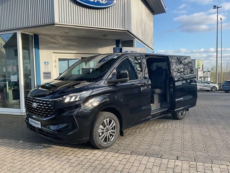Neu Ford Tourneo Titanium 170 PS (125 kW) 2026 Agate black metallic Van / Kleinbus