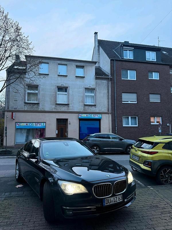 Gebraucht BMW 730 258 PS (189 kW) 2015 Schwarz Limousine