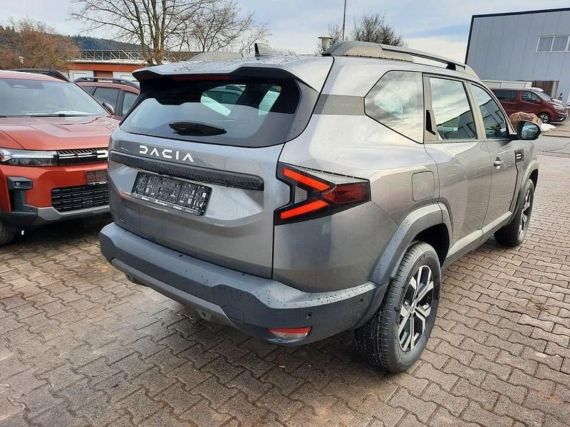 Neu Dacia Bigster Expression 158 PS (116 kW) 2026 Grau SUV
