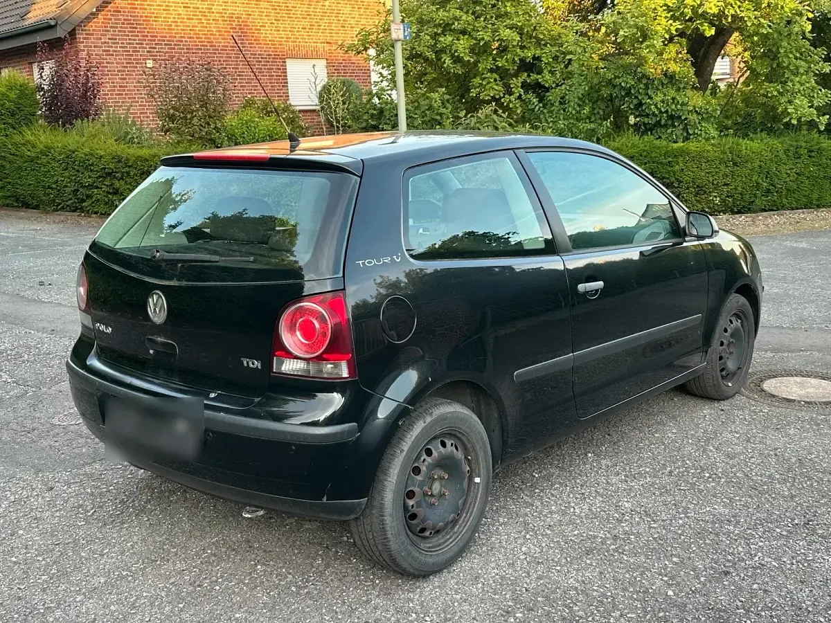 Gebraucht VW Polo 75 PS (55 kW) 2007 Schwarz Kleinwagen