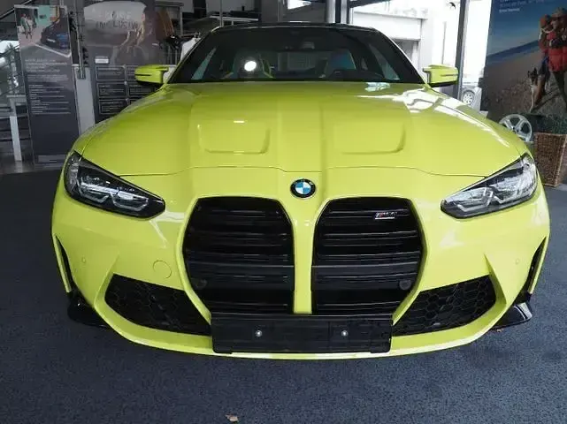 Używany BMW M4 Performance 480 KM (353 kW) 2021 Żółty Coupe