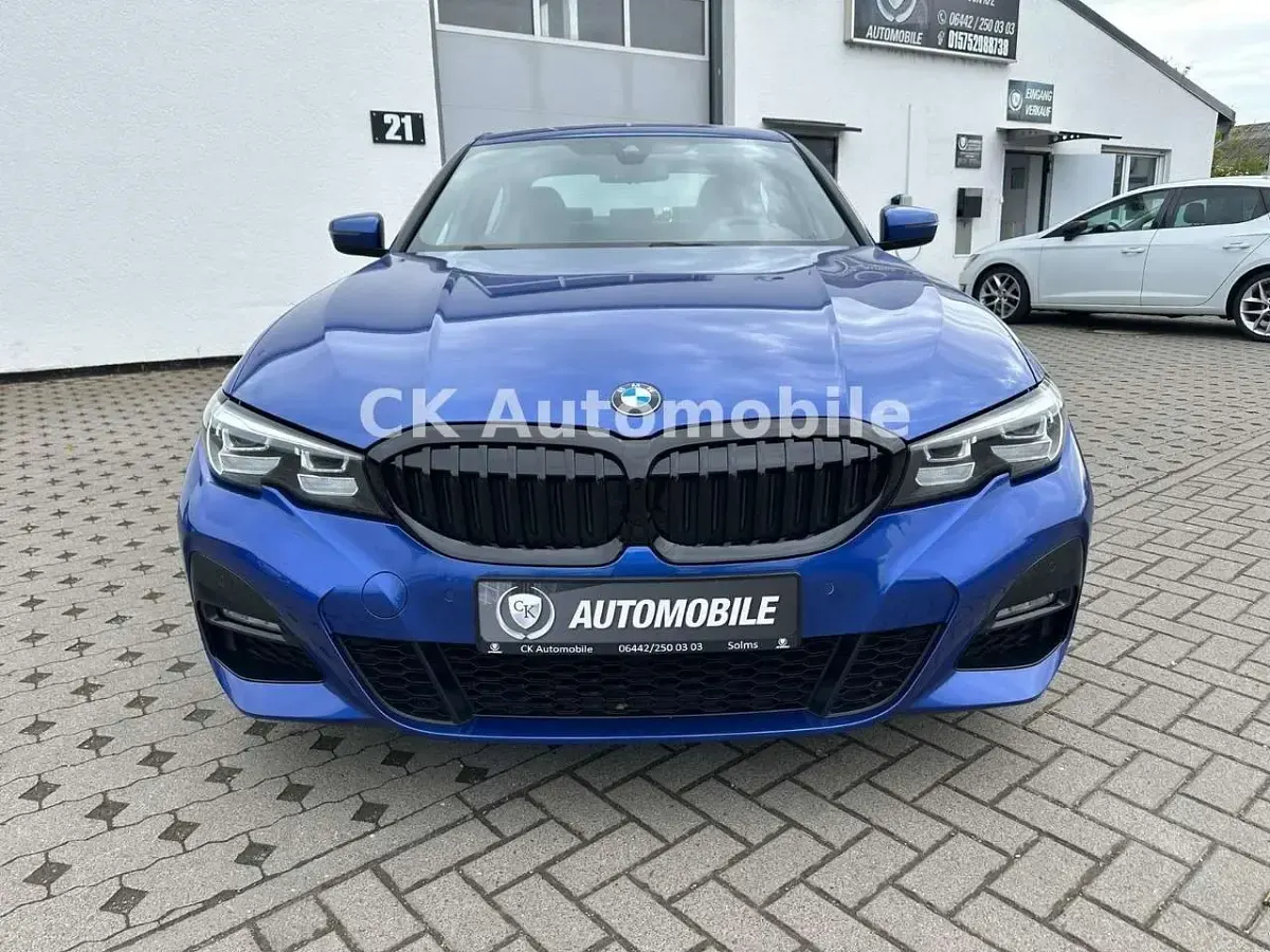 Brugt BMW 330 Shadowline 286 HK (210 kW) 2022 Blå Sedan