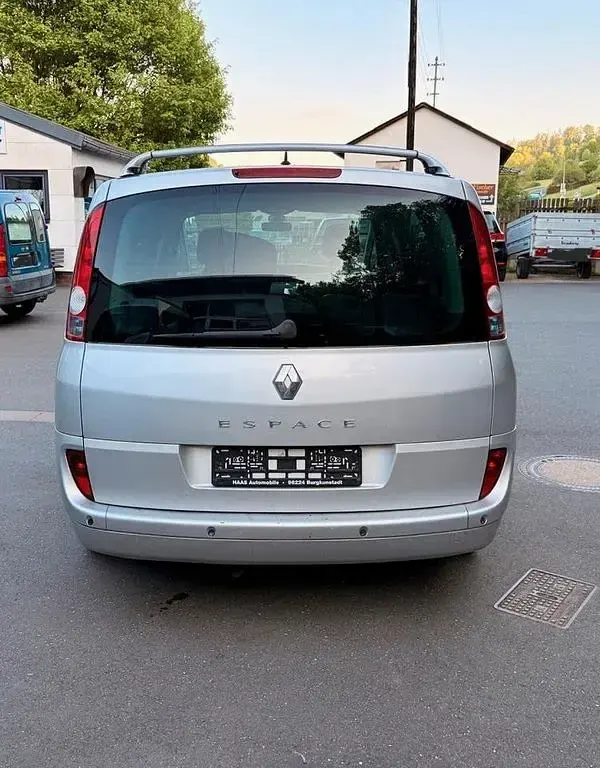 Gebraucht Renault Grand Espace 170 PS (125 kW) 2005 Silber Van / Kleinbus