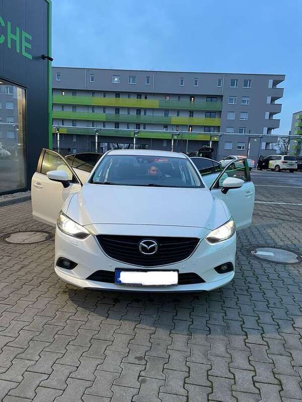 Weiß Gebraucht 2013 Mazda 6 Center-Line Limousine | 14.500 € (Etwas zu teuer) - Bild 1/4