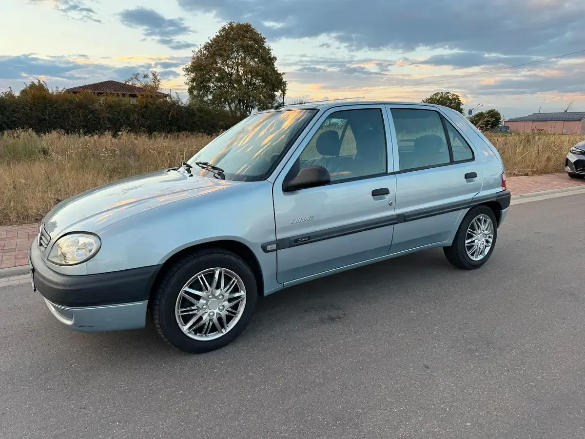 Gebraucht Citroën Saxo 60 PS (44 kW) 2001 Andere farben Kleinwagen