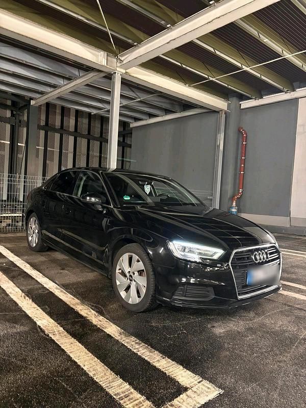 Gebraucht Audi A3 Ambition 150 PS (110 kW) 2017 Schwarz Limousine