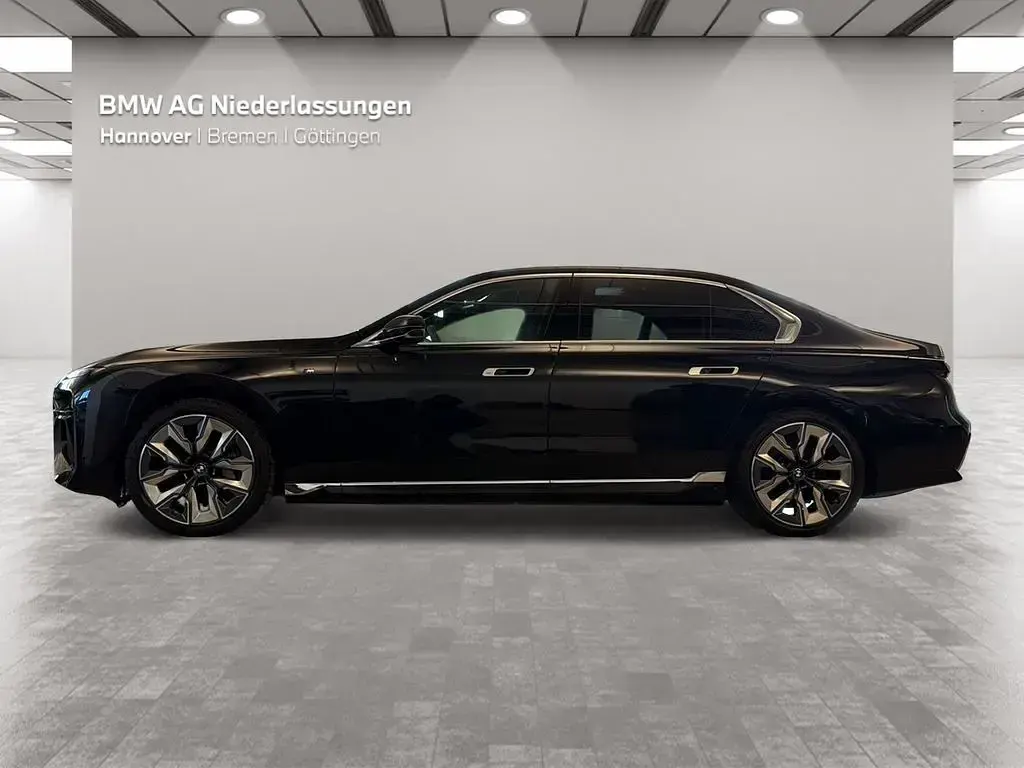 Gebraucht BMW i7 M Sport 400 kW (544 PS) 2024 Schwarz Limousine