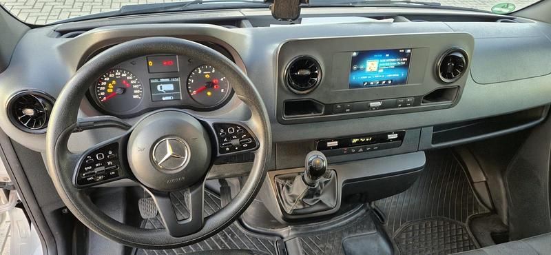 Gebraucht Mercedes Sprinter 163 PS (119 kW) 2020 Weiß Van
