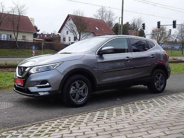 Gebraucht Nissan Qashqai N-Connecta 140 PS (102 kW) 2020 Gun metallic (metallic) SUV