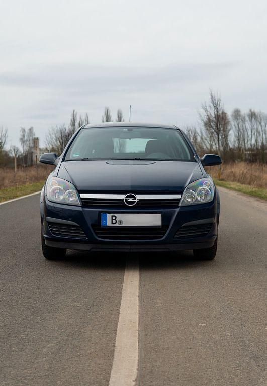 Gebraucht Opel Astra Edition+ 90 PS (66 kW) 2006 Blau Limousine