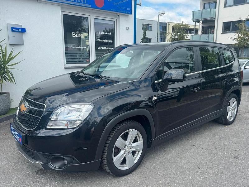 Schwarz Gebraucht 2012 Chevrolet Orlando LTZ Van / Kleinbus | 7.749 € (Fairer Preis) - Bild 1/4