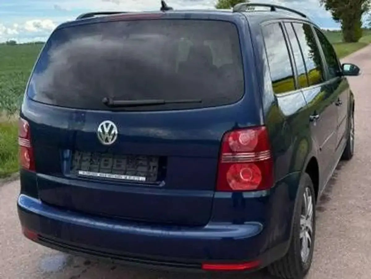 Gebraucht VW Touran Trendline 140 PS (102 kW) 2007 Blau Van / Kleinbus