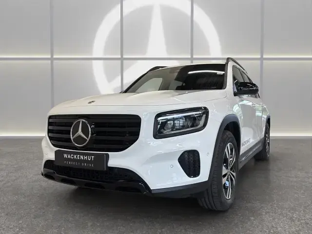 Gebraucht Mercedes GLB220 Advanced 190 PS (139 kW) 2025 Weiss SUV