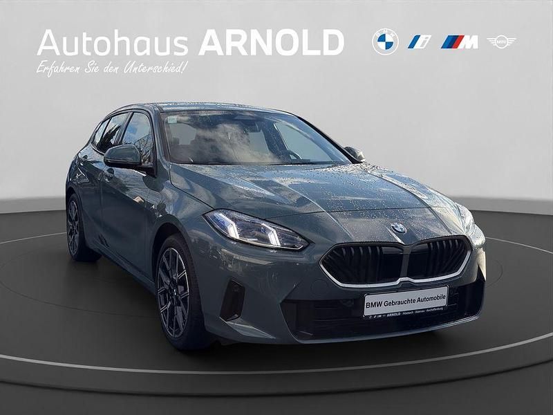 Gebraucht BMW 120 Efficient Dynamics 163 PS (119 kW) 2024 Cape york grün Kleinwagen