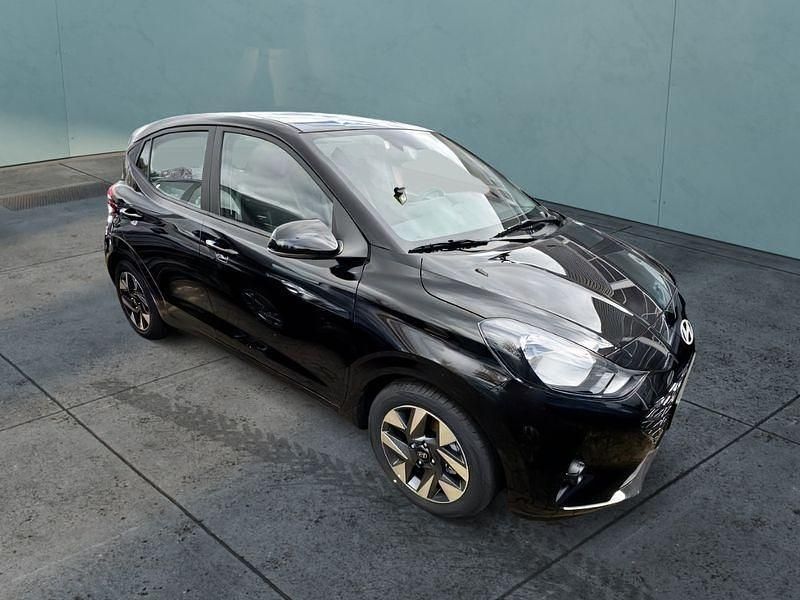 Schwarz Neu 2025 Hyundai i10 Kleinwagen | 16.249 € (Fairer Preis) - Bild 1/4