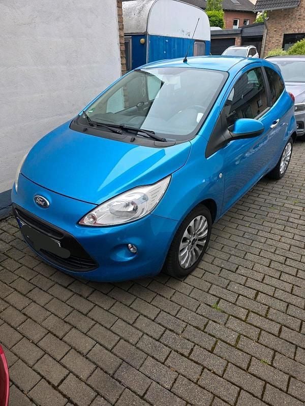 Blau Gebraucht 2010 Ford Ka Titanium Kleinwagen | 2.200 € (Guter Preis) - Bild 1/4