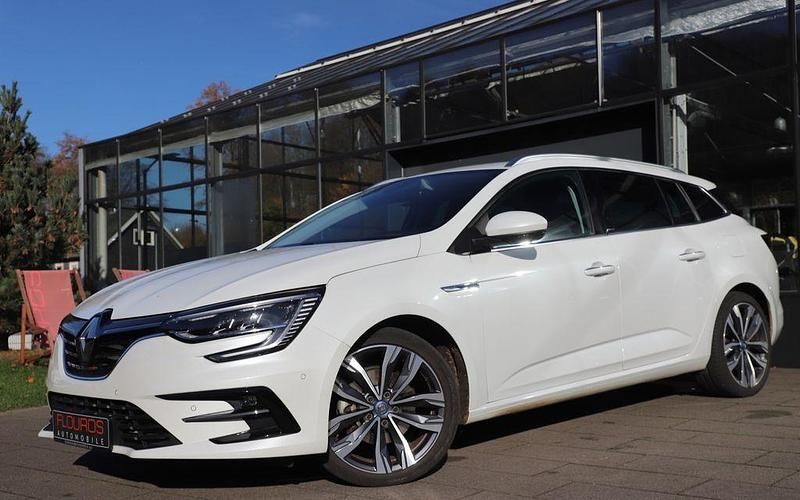 Weiß Gebraucht 2021 Renault Mégane IV Intens Limousine | 17.500 € (Guter Preis) - Bild 1/4
