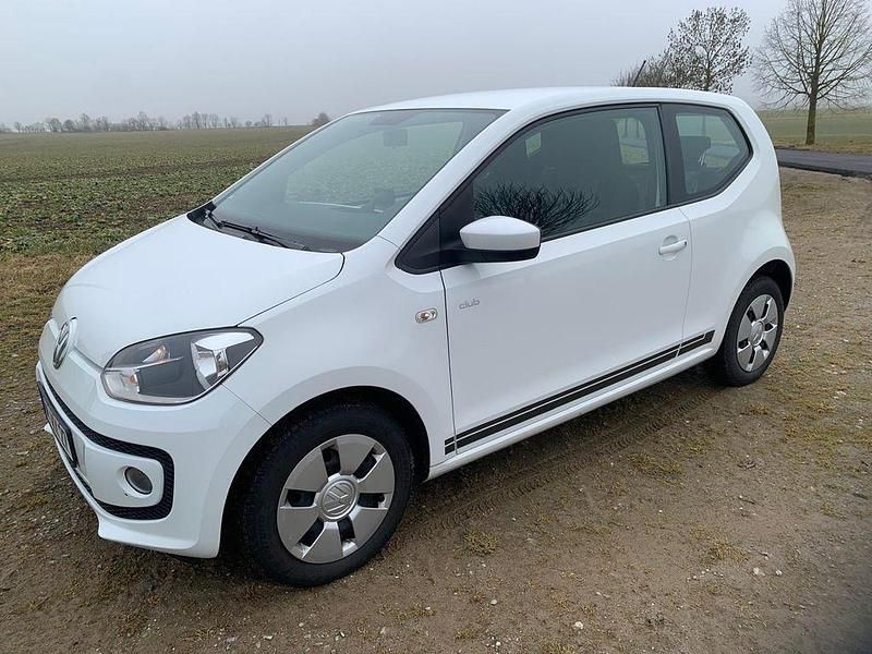 Gebraucht VW up! CLUB 60 PS (44 kW) 2015 Weiß Kleinwagen