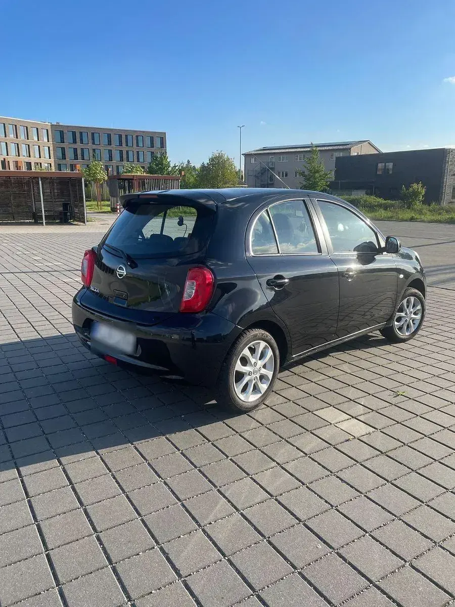 Gebraucht Nissan Micra Acenta 80 PS (58 kW) 2015 Schwarz Kleinwagen