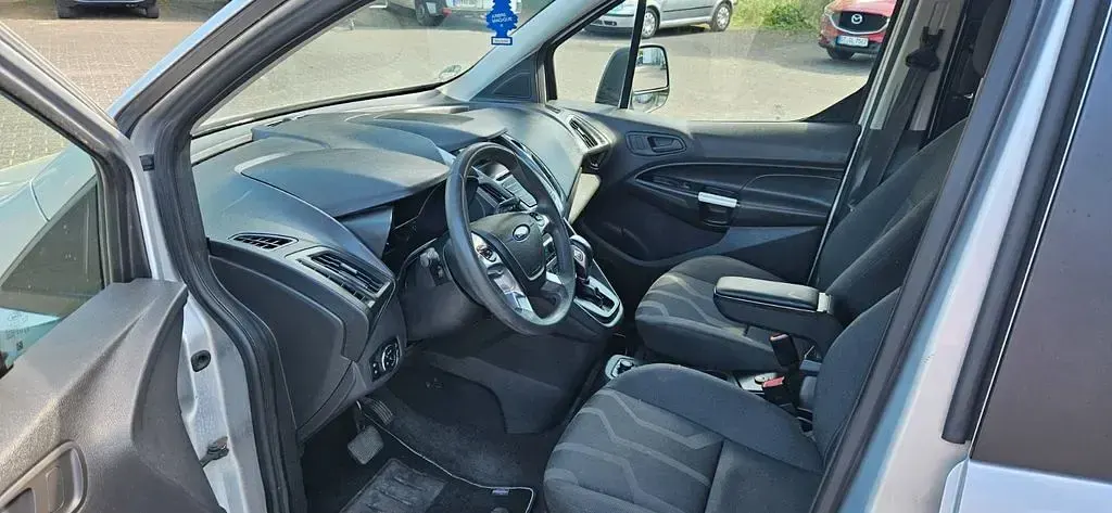 Gebraucht Ford Tourneo Connect Ambiente 150 PS (110 kW) 2015 Silber Van / Kleinbus