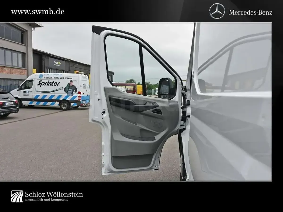 Używany Maxus V90 147 KM (108 kW) 2025 Biały Van