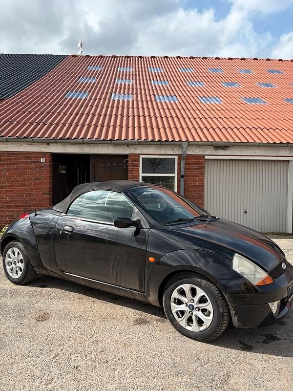 Gebraucht Ford StreetKa 95 PS (69 kW) 2003 Schwarz Cabrio