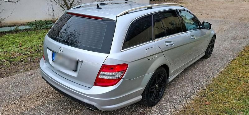 Gebraucht Mercedes C320 AMG 224 PS (164 kW) 2008 Silber Kombi