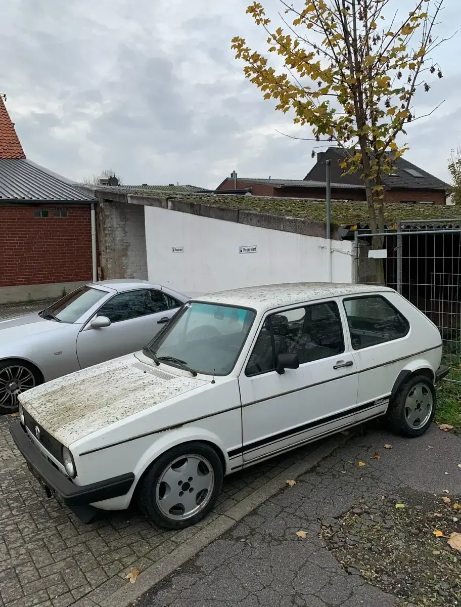 Brugt VW Golf I S 70 HK (51 kW) 1981 Hvid Hatchback